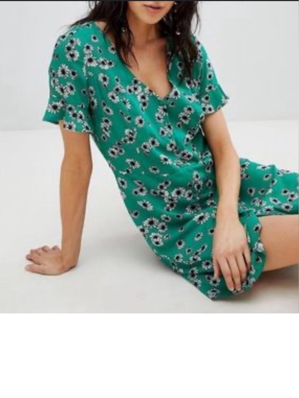 ❗️Zara Emerald Green Floral V-Neck Mini Dress MSRP $78!